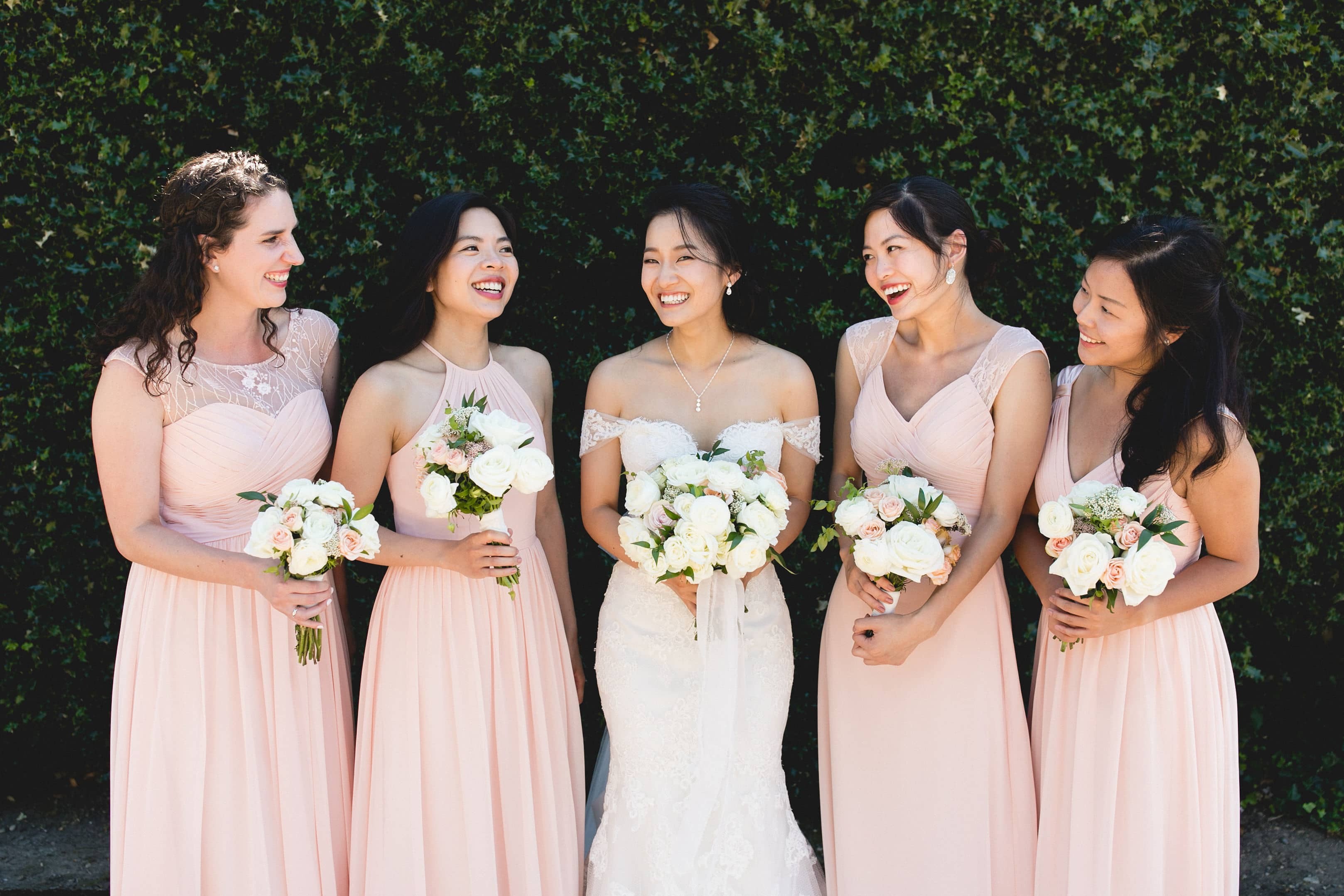 6 Tips for Choosing the Right Bridesmaids Dresses